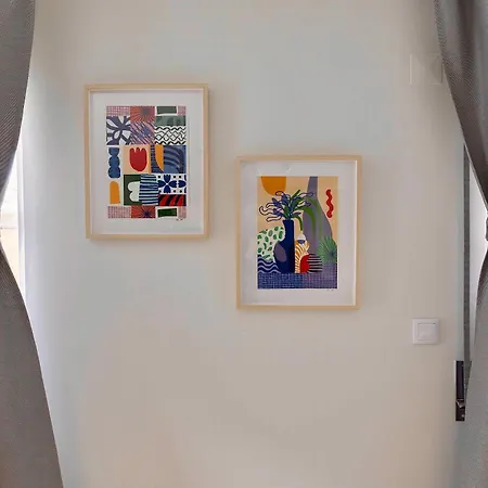 Mira Living 아파트